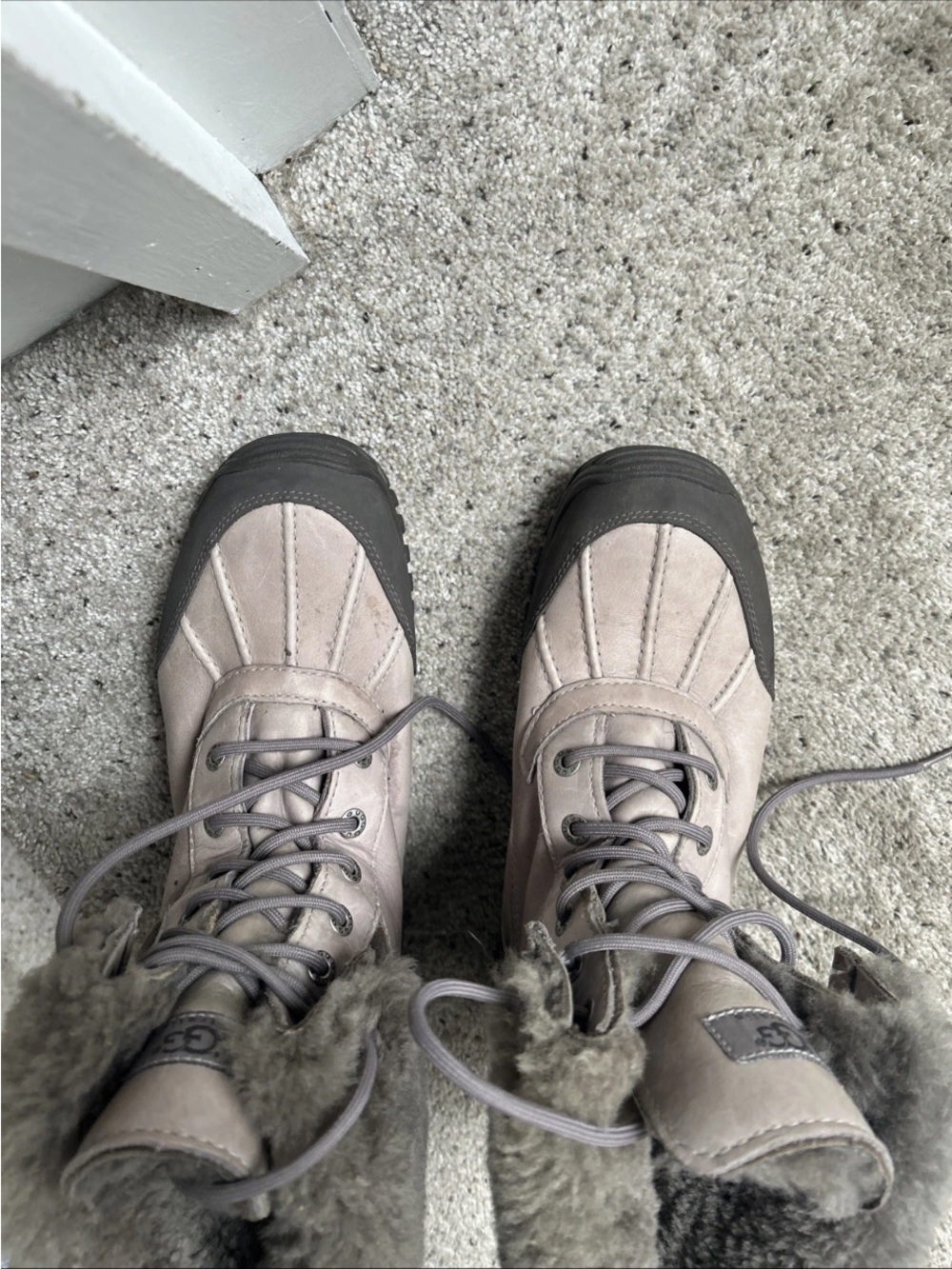 UGG boots women’s size 9.5 - Picture 2 of 5